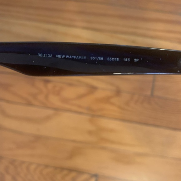 Rayban New Wayfarer Sunglasses - Picture 2 of 6